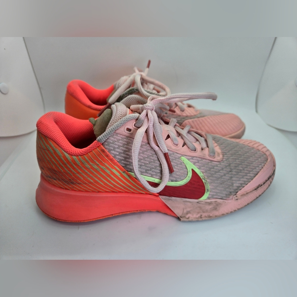 Nike Court Air Zoom Vapor Pro 2 HC Tennis Shoes Women's 6 Pink Bloom Pickleball